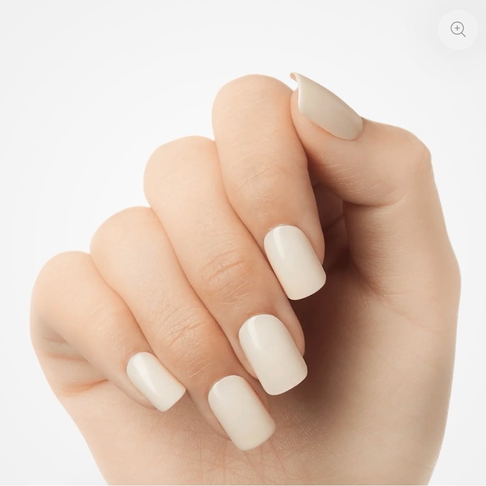 KISS Gel Fantasy Collection Nails (Short Length)